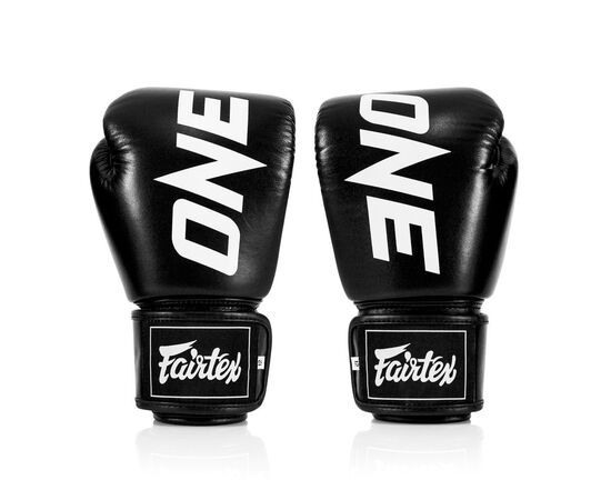 Боксерские перчатки Fairtex BGV1-ONE (натуральна шкіра) Black 12 унцій (бинти в комплекті) (BGV1-ONE_12oz_Black), изображение 3 Боксерские перчатки Fairtex BGV1-ONE (натуральна шкіра) Black 12 унцій (бинти в комплекті) (BGV1-ONE_12oz_Black), изображение 3