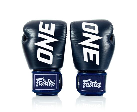Боксерские перчатки Fairtex BGV1-ONE (натуральна шкіра) Blue 12 унцій (бинти в комплекті) (BGV1-ONE_12oz_Blue), изображение 3 Боксерские перчатки Fairtex BGV1-ONE (натуральна шкіра) Blue 12 унцій (бинти в комплекті) (BGV1-ONE_12oz_Blue), изображение 3