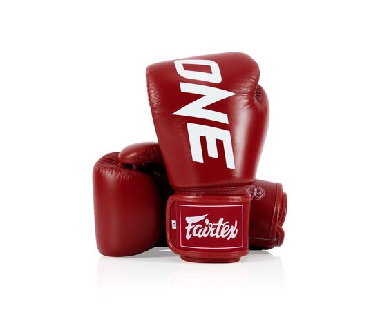 Боксерські рукавички Fairtex BGV1-ONE (натуральна шкіра) Red 12 унцій (бинти в комплекті) (BGV1-ONE_12oz_Red), зображення 2 Боксерські рукавички Fairtex BGV1-ONE (натуральна шкіра) Red 12 унцій (бинти в комплекті) (BGV1-ONE_12oz_Red), зображення 2