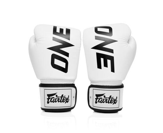 Боксерські рукавички Fairtex BGV1-ONE (натуральна шкіра) White 10 унцій (бинти в комплекті) (BGV1-ONE_10oz_White), зображення 3 Боксерські рукавички Fairtex BGV1-ONE (натуральна шкіра) White 10 унцій (бинти в комплекті) (BGV1-ONE_10oz_White), зображення 3