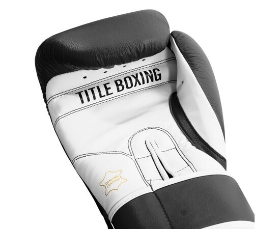 Боксерські рукавички Title Boxing Pro Style Leather Gloves3.0 Black/White 12 oz (TVVTG3 12 BK/WH), зображення 8 Боксерські рукавички Title Boxing Pro Style Leather Gloves3.0 Black/White 12 oz (TVVTG3 12 BK/WH), зображення 8