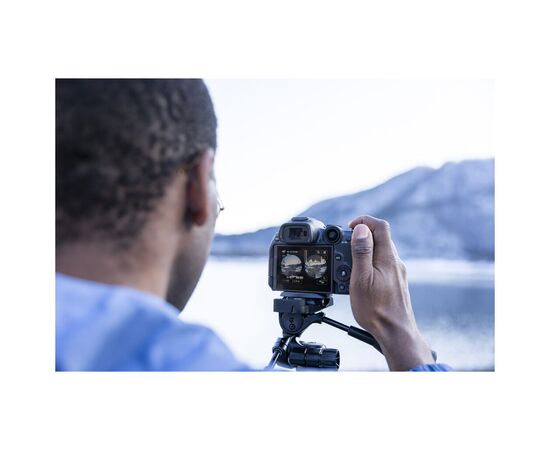Объектив Canon RF 3.9mm f/3.5 Dual Fisheye (6578C005), изображение 7 Объектив Canon RF 3.9mm f/3.5 Dual Fisheye (6578C005), изображение 7