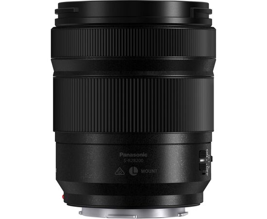 Объектив Panasonic Lumix S PRO 28-200mm f4-7.1 Macro O.I.S. (S-R28200E), изображение 4 Объектив Panasonic Lumix S PRO 28-200mm f4-7.1 Macro O.I.S. (S-R28200E), изображение 4