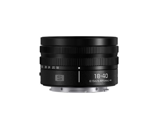 Объектив Panasonic Lumix S 18-40 mm F4.5-6.3 (S-R1840E), изображение 3 Объектив Panasonic Lumix S 18-40 mm F4.5-6.3 (S-R1840E), изображение 3