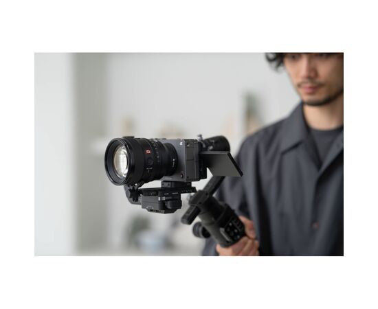 Объектив Sony 85mm f/1.4 GM II для NEX FF (SEL85F14GM2B.SYX), изображение 8 Объектив Sony 85mm f/1.4 GM II для NEX FF (SEL85F14GM2B.SYX), изображение 8