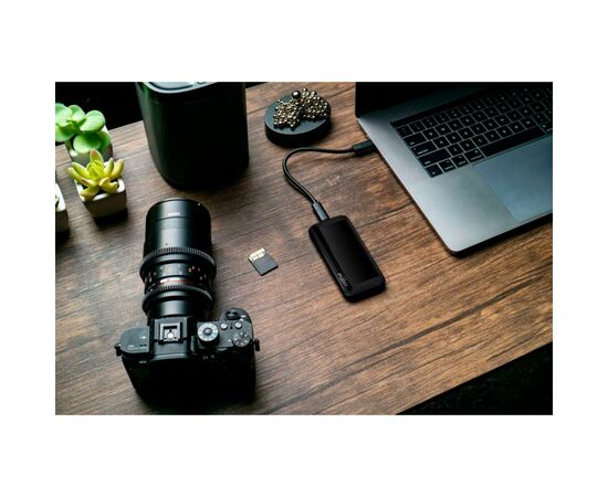 Накопитель SSD USB 3.2 1TB Micron (CT1000X8SSD9), изображение 4 Накопитель SSD USB 3.2 1TB Micron (CT1000X8SSD9), изображение 4