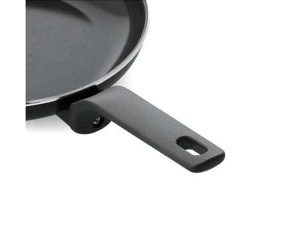Сковорода GreenPan Essence Perforated Base, 26 см з керамічним покриттям (CC009040-001), зображення 3 Сковорода GreenPan Essence Perforated Base, 26 см з керамічним покриттям (CC009040-001), зображення 3