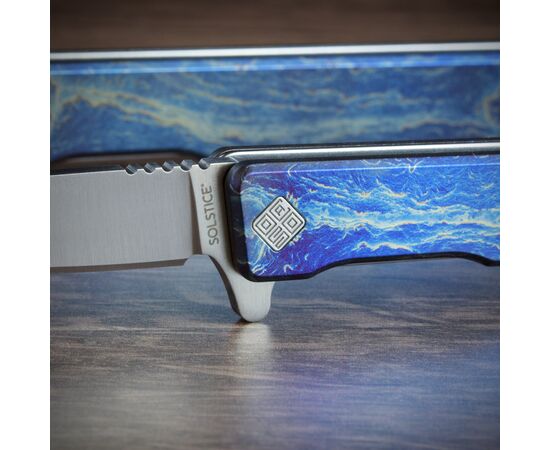 Нож Ocaso Solstice, Anodized titanium, Satin (10DBS), изображение 4 Нож Ocaso Solstice, Anodized titanium, Satin (10DBS), изображение 4