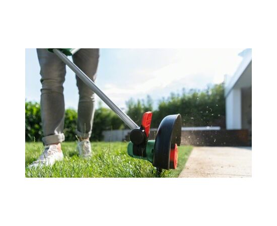 Триммер садовый Bosch UniversalGrassCut 18V-260 1х2.5Ah, 26см, 2.3кг (0.600.8C1.D03), изображение 8 Триммер садовый Bosch UniversalGrassCut 18V-260 1х2.5Ah, 26см, 2.3кг (0.600.8C1.D03), изображение 8