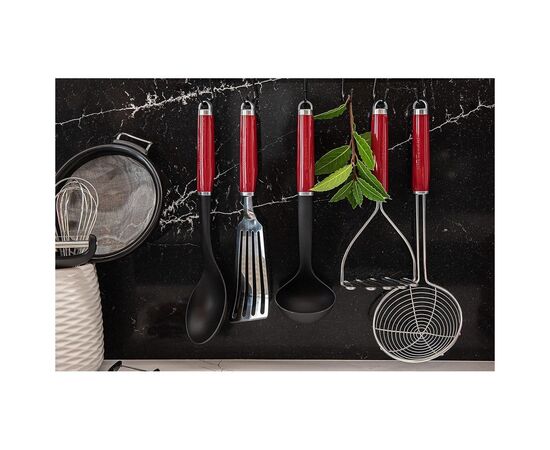 Шумовка KitchenAid Coreline, 38,1 см, червоний (KAG010OHERE), изображение 7 Шумовка KitchenAid Coreline, 38,1 см, червоний (KAG010OHERE), изображение 7