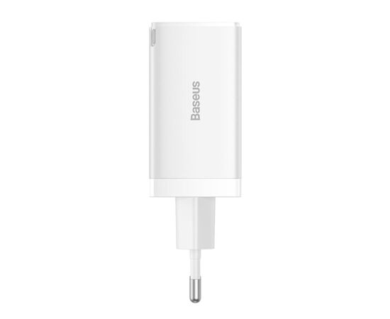 Зарядний пристрій Baseus 2xUSB-C 65W + 1xUSB GaN + cable USB-C to USB-C 100W 1.0m white (CCGP120202), зображення 5 Зарядний пристрій Baseus 2xUSB-C 65W + 1xUSB GaN + cable USB-C to USB-C 100W 1.0m white (CCGP120202), зображення 5
