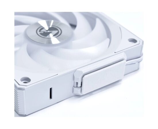 Кулер для корпуса Lian Li Uni Fan CL WIRELESS 120-3, White (G99.12CL1W3W.00), изображение 7 Кулер для корпуса Lian Li Uni Fan CL WIRELESS 120-3, White (G99.12CL1W3W.00), изображение 7
