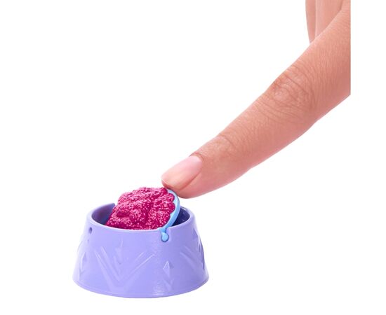 Кукла Disney Frozen Эльза с маленьким медвежонком (JFG16), изображение 6 Кукла Disney Frozen Эльза с маленьким медвежонком (JFG16), изображение 6