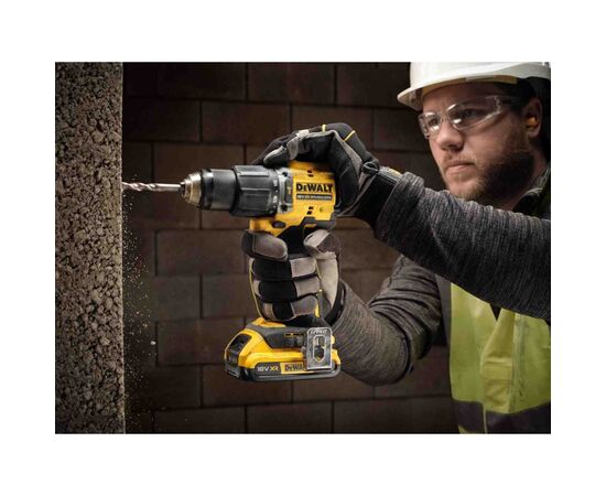 Шуруповерт DeWALT XR Li-Ion 18V 2x2Ah, 74 Нм, 0-450/0-1650 об/мин, 1.17 кг, TSTAK (DCD799D2T), изображение 11 Шуруповерт DeWALT XR Li-Ion 18V 2x2Ah, 74 Нм, 0-450/0-1650 об/мин, 1.17 кг, TSTAK (DCD799D2T), изображение 11