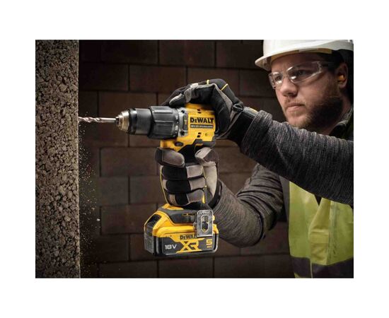 Шуруповерт DeWALT XR Li-Ion 18V 2x5Ah, 74 Нм, 0-450/0-1650 об/мин, 1.17 кг, TSTAK (DCD799P2T), изображение 11 Шуруповерт DeWALT XR Li-Ion 18V 2x5Ah, 74 Нм, 0-450/0-1650 об/мин, 1.17 кг, TSTAK (DCD799P2T), изображение 11