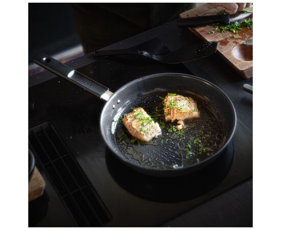 Сковорода Fiskars Hard Face 28 см (1075520), изображение 6