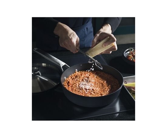 Сотейник Fiskars Taiten Optiheat з кришкою 26 см (1066949), зображення 8