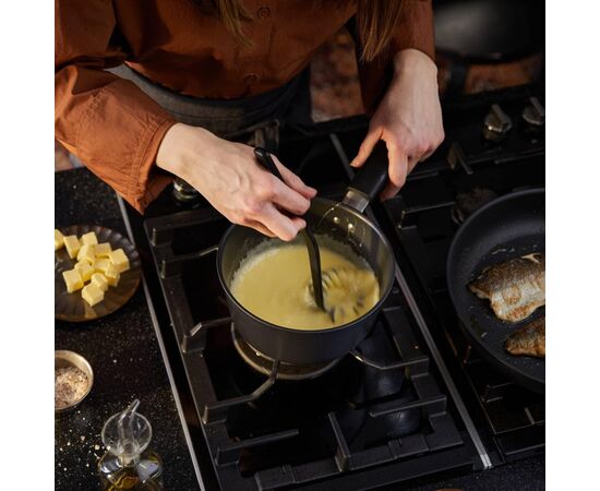 Вінчик Fiskars Essential спіральний 35,5 см (1065596), зображення 6