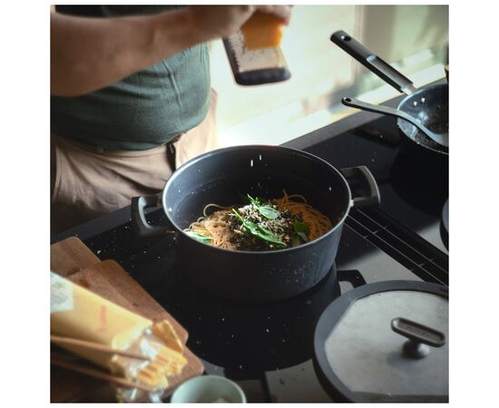 Кастрюля Fiskars Hard Face 5 л (1075527), изображение 6