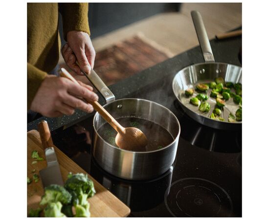 Ківш Fiskars Norden без покриття 2,5 л (1067638), зображення 6