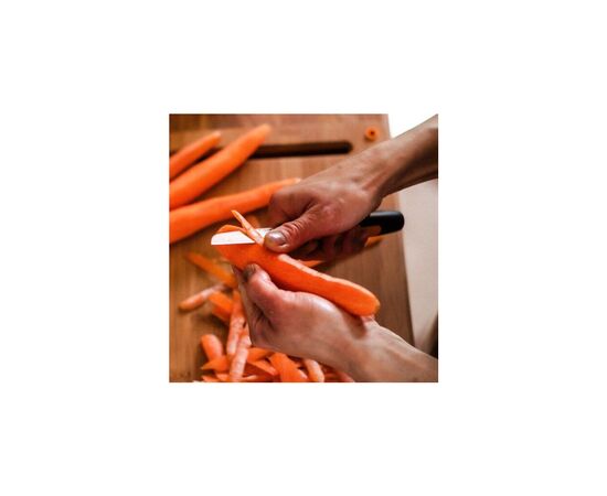 Кухонний ніж Fiskars Functional Form для овочів прямий 8 см (1057544), зображення 7