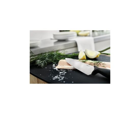 Кухонный нож Fiskars Essential для овочів 7,5 см (1023780), изображение 3