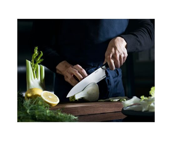 Кухонный нож Fiskars Taiten шеф великий 20 см (1066830), изображение 7