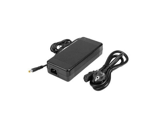 Блок питания сетевой PowerPlant 58.8V 8A (7.85*5.5 pin) (PB931361)