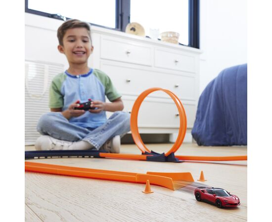 Радиоуправляемая игрушка Hot Wheels Ferrari SF90 Stradale Assetto Fiorano (JGD09), изображение 5