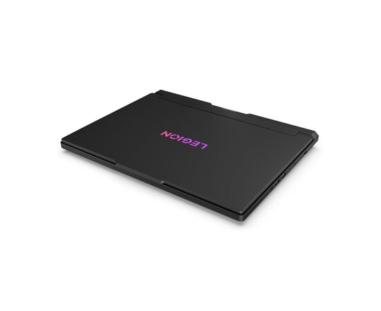 Ноутбук Lenovo Legion Pro 7 16IAX10H (83F500GKRA), зображення 2