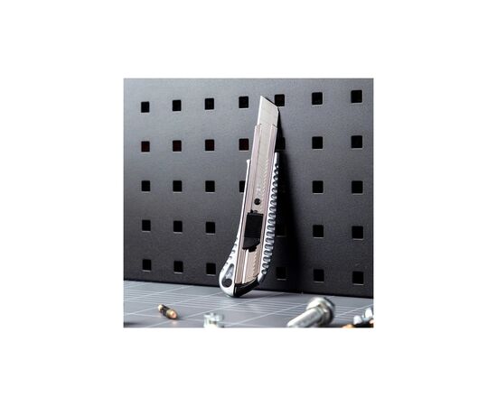 Нож монтажный Deli с выдвижным сегментным лезвием 18 мм (DL4255), изображение 4