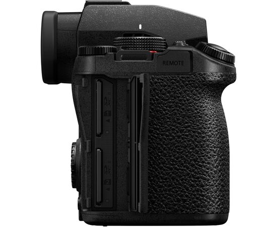 Цифровой фотоаппарат Panasonic Lumix DC-S5 II Kit 20-60mm Black (DC-S5M2KEE), изображение 5