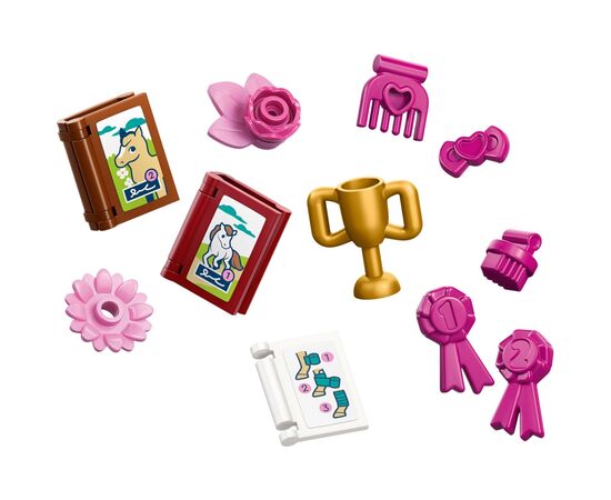 Конструктор LEGO Friends Конная конюшня и академия верховой езды (42688), изображение 8
