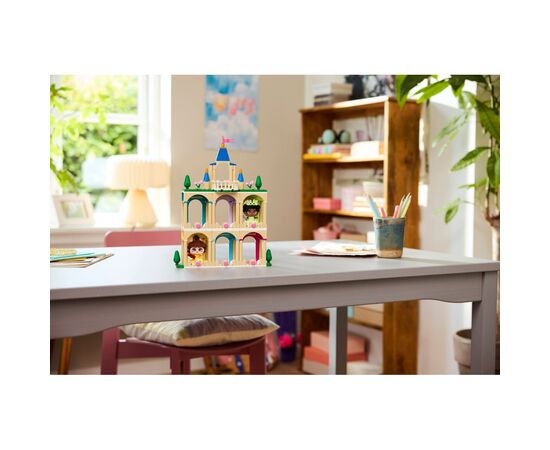 Конструктор LEGO Disney Princess Минипринцессы Бель и Тиана с замком (43291), изображение 11