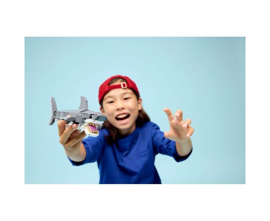 Конструктор LEGO Creator Лютая акула со сундуком сокровищ (31381), изображение 12