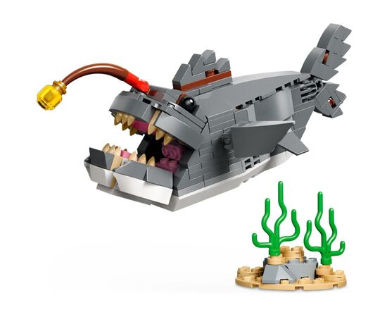 Конструктор LEGO Creator Лютая акула со сундуком сокровищ (31381), изображение 3