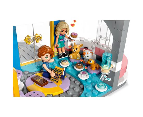 Конструктор LEGO Friends Клубный дом друзей HLC (42689), изображение 5