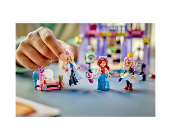 Конструктор LEGO Friends Модный показ в Хартлейк-Сити (42685), изображение 11