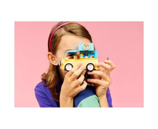 Конструктор LEGO Friends Фургон с аксессуарами для питомцев (42678), изображение 11