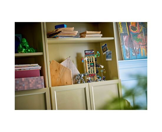 Конструктор LEGO Super Heroes Людина-павук проти Містеріо: Дейлі Б'юґл (76342), зображення 10