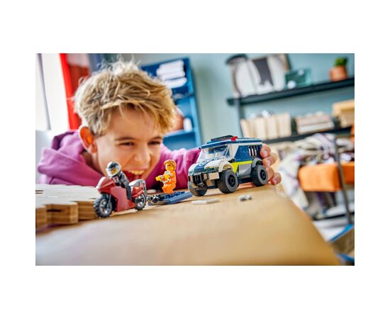 Конструктор LEGO City Полицейский фургон для перевозки заключенных (60479), изображение 7