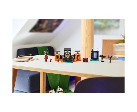 Конструктор LEGO Minecraft Битва за Візер (21590-), зображення 11