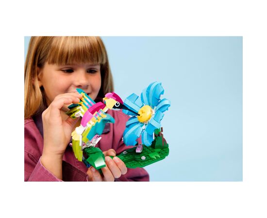 Конструктор LEGO Creator Дикие животные: красочный колибри (31384), изображение 11