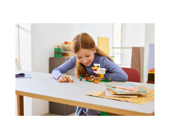 Конструктор LEGO Minecraft Куриная ферма (21585), изображение 10