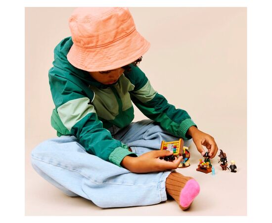 Конструктор LEGO Harry Potter Замок Хогвартс: Церемония распределения по факультетам (76460), изображение 8