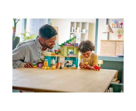 Конструктор LEGO DUPLO Town Современный семейный дом с фигурками 3 в 1 (10470), изображение 12