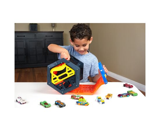 Автотрек Hot Wheels Гонки (GYX11), изображение 5