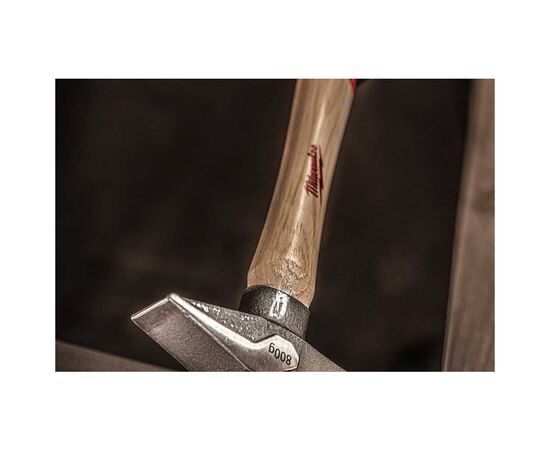 Молоток Milwaukee інженерний з рукояткою з гікорі 800. гр. (4932478669), зображення 2