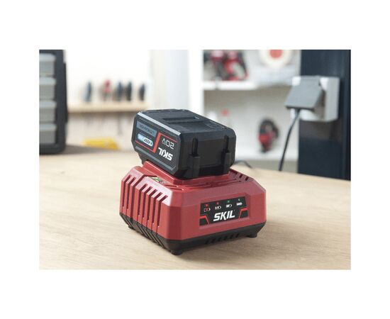 Зарядное устройство для аккумуляторов инструмента Skil CR1E3122 AA, 2,4A, 20V (CR1E3122AA), изображение 3