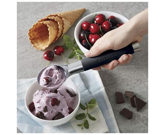Ложка для мороженого KitchenAid Classic 21,5 см чорний (KCG117OHOBE), изображение 6